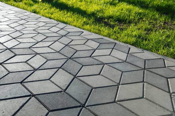 Best Best Driveway Pavers  in Elwood, NY